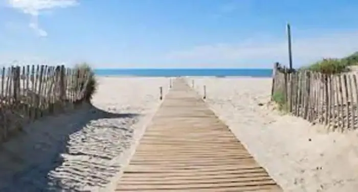 Superbe 5 Min De La *